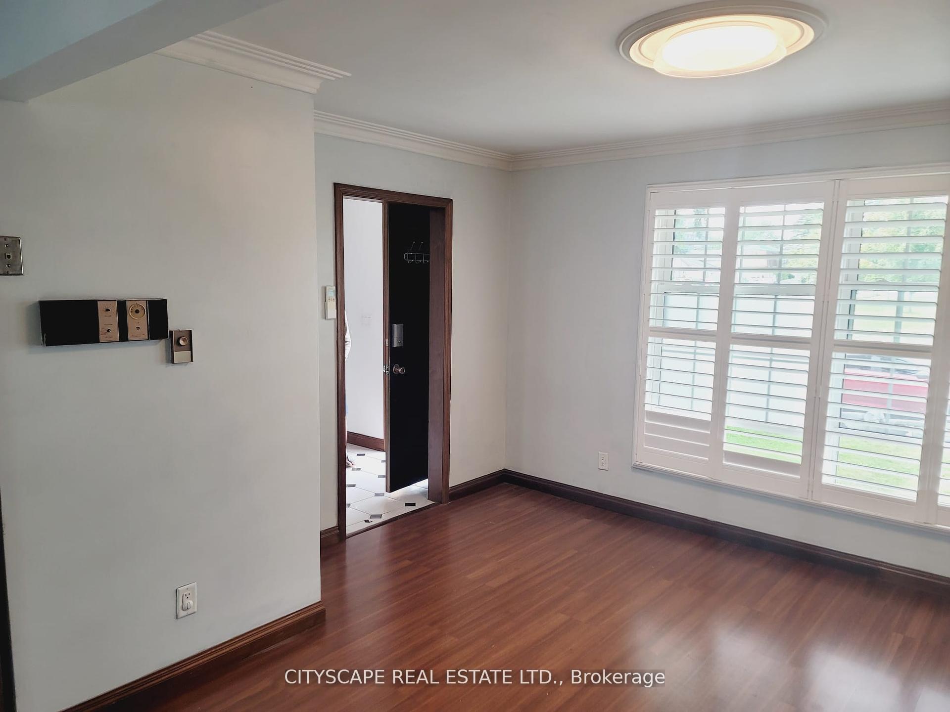 342 Sutherland Drive, Kingston, ON K7K 5T2