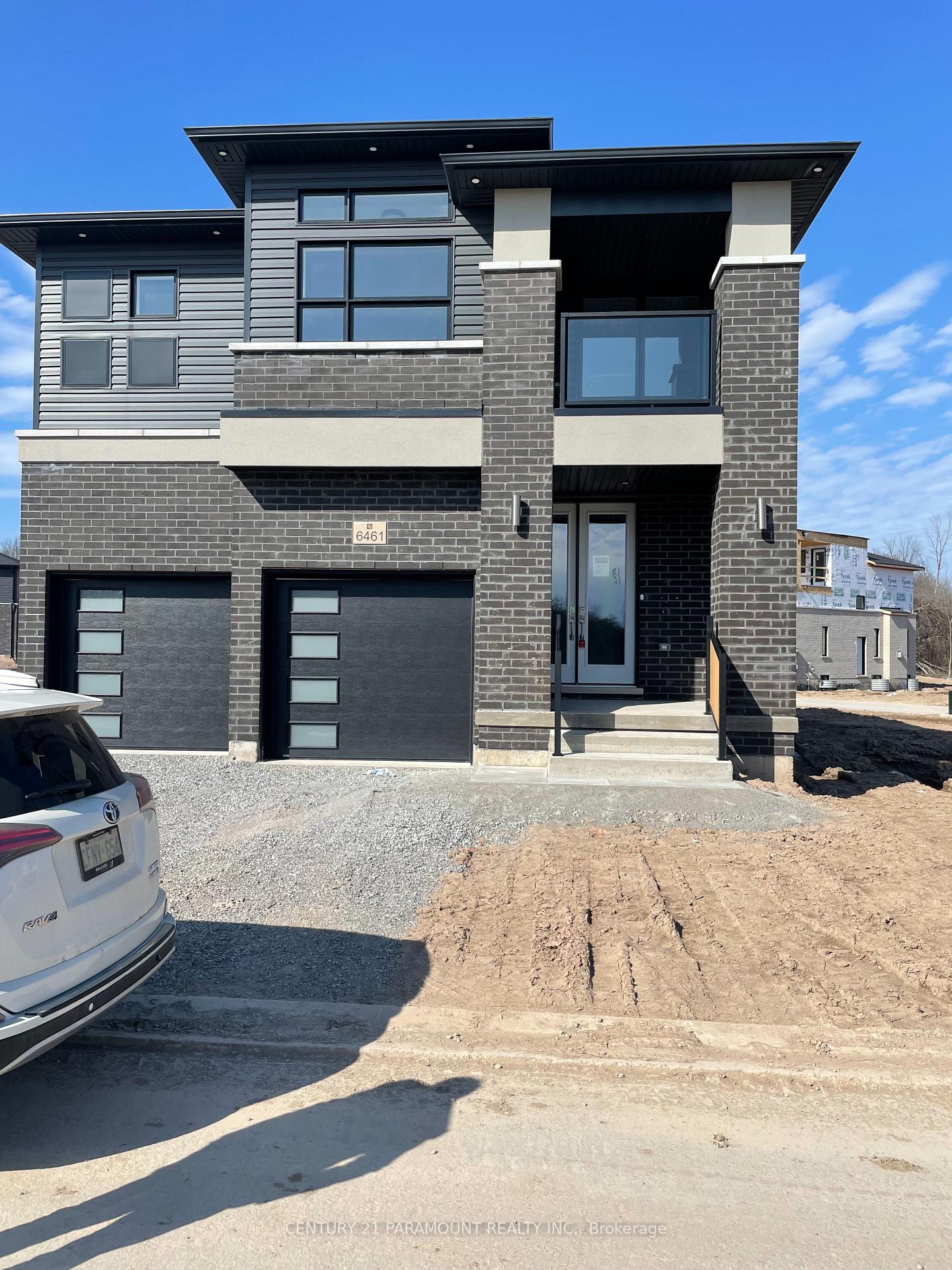 6461 Sunshine Common, Niagara Falls, ON L2G 7J3
