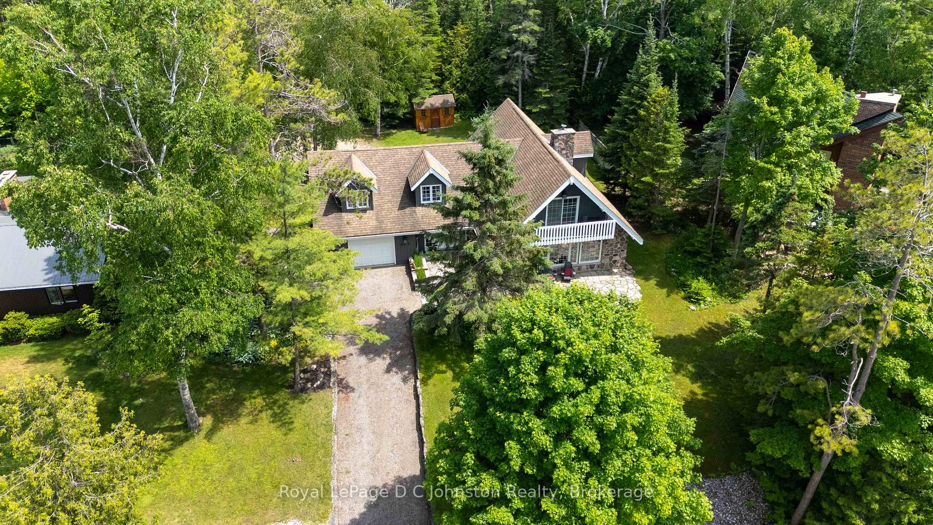 471 Eckford Avenue, Saugeen Shores, ON N0H 2L0