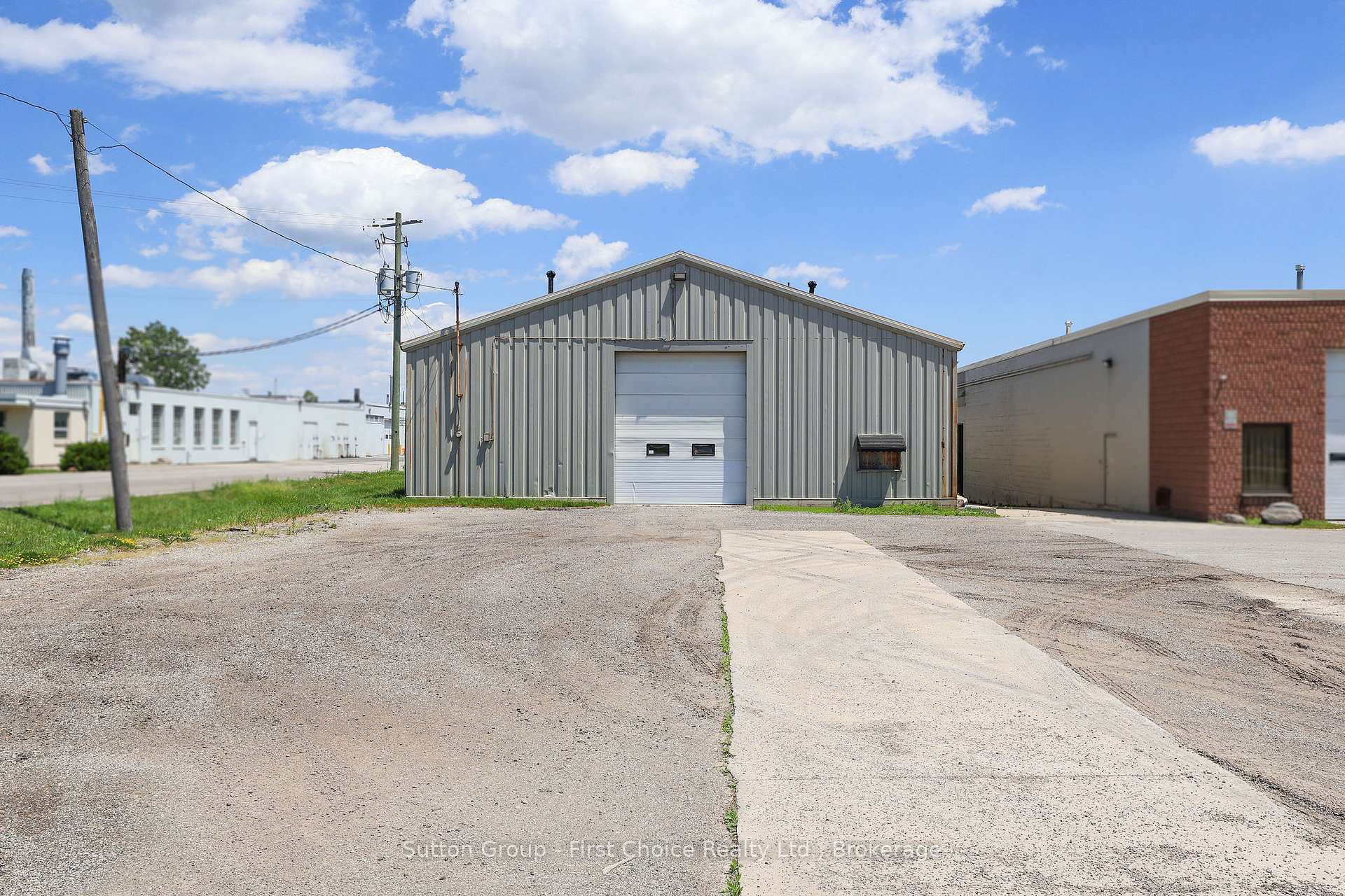 3330 White Oak Road Building B, London South, ON N6E 1L8