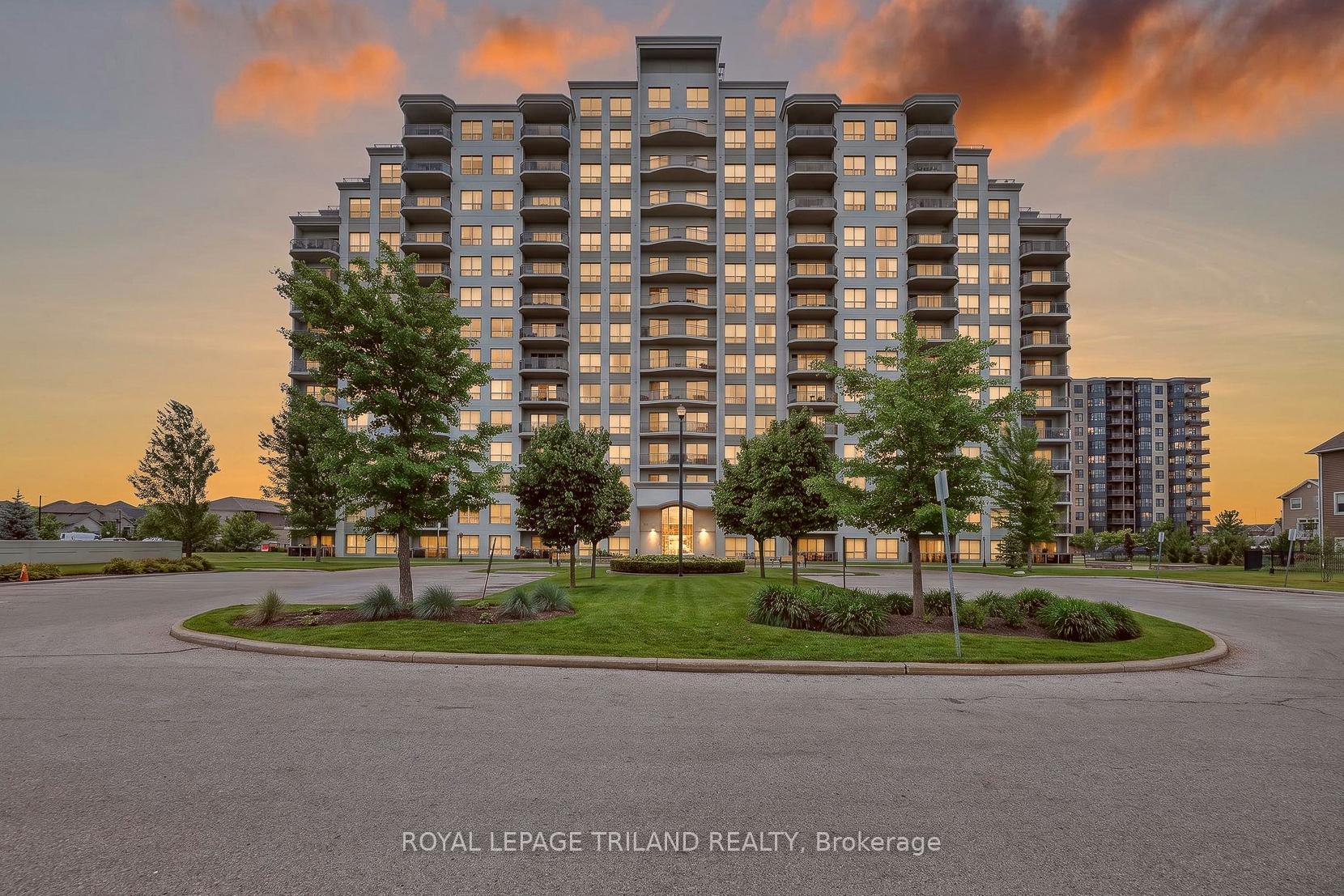 1030 Coronation Drive 203, London North, ON N6G 0G5