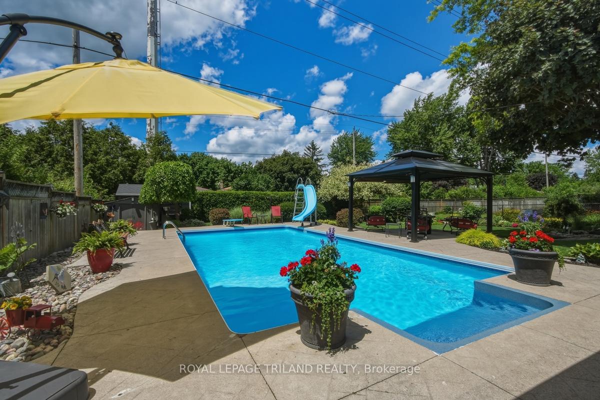 1239 Addison Drive, London East, ON N5V 2N8