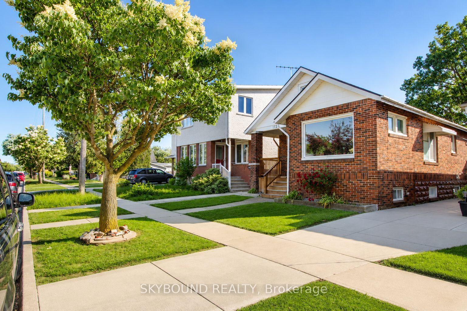 1723 Langlois Avenue, Windsor, ON N8X 4M4