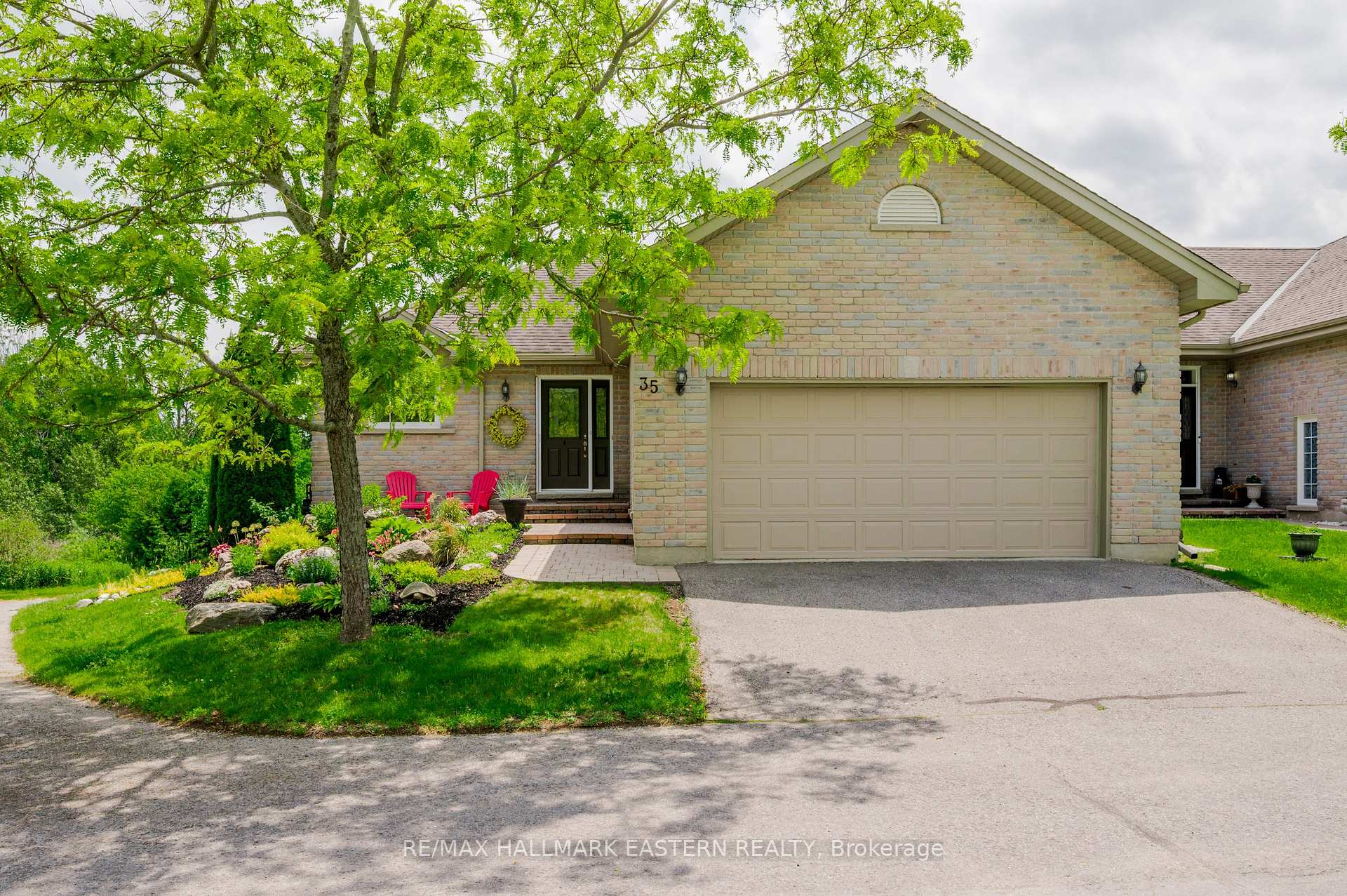 301 Carnegie Avenue 35, Peterborough, ON K9L 0B3