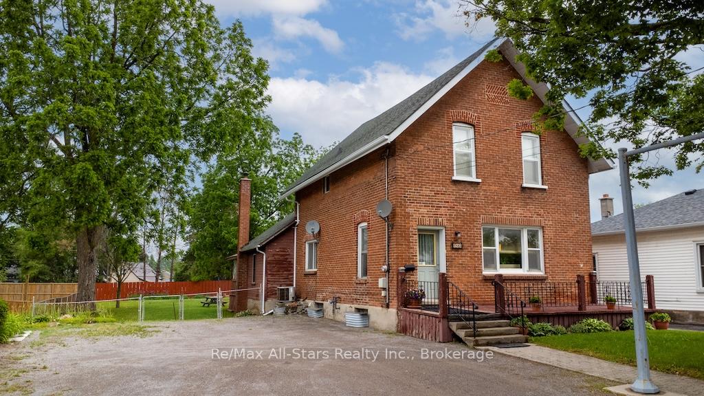 102 Queen Street, Kawartha Lakes, ON K9V 1G6