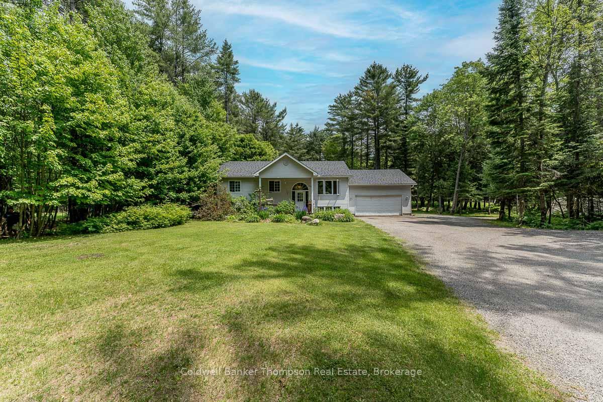 109 South Waseosa Lake Road, Huntsville, ON P1H 2N5
