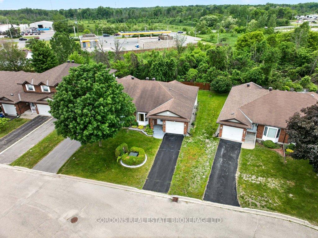 36 Wilmot Young Place, Brockville, ON K6V 7H3