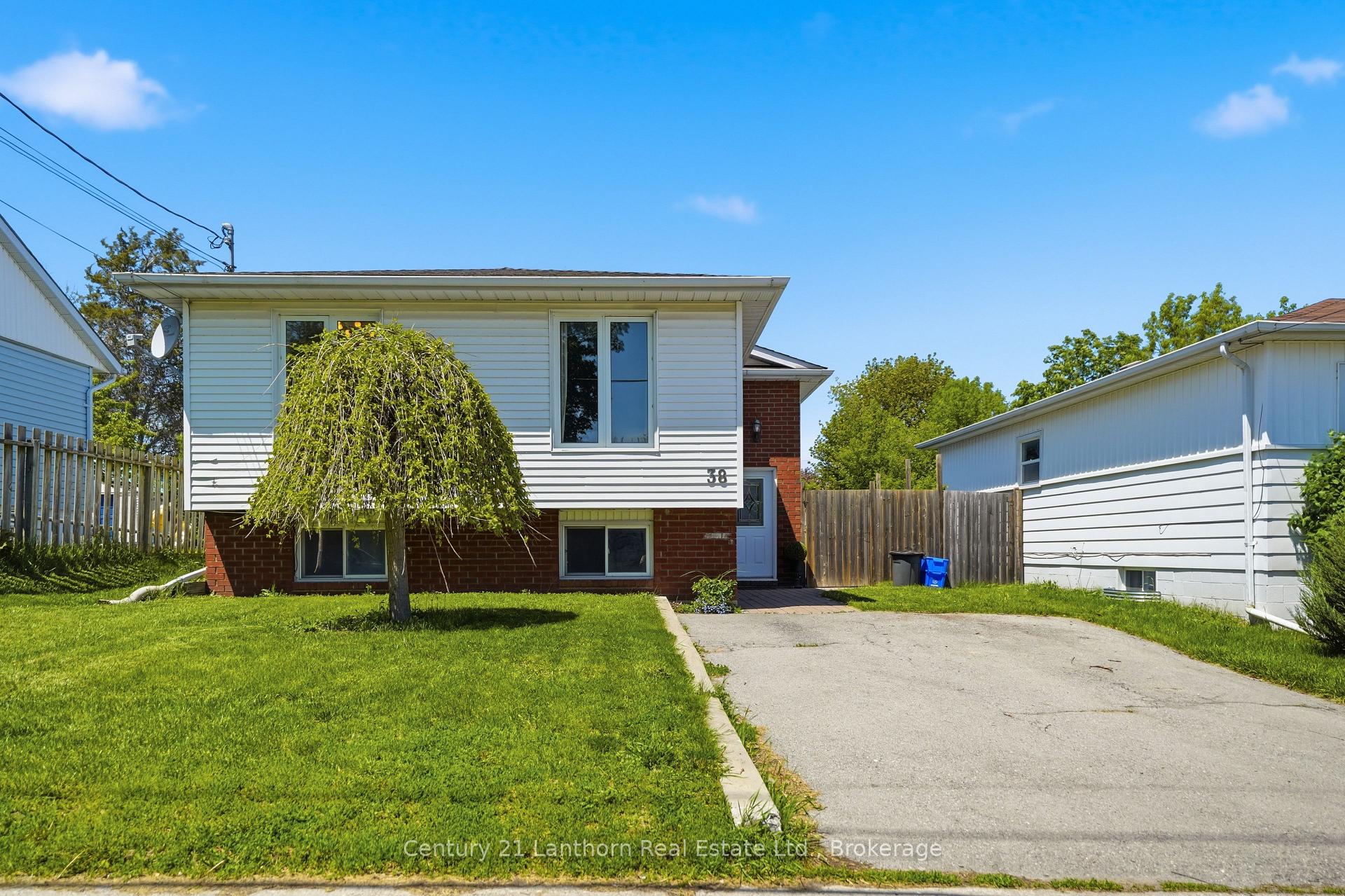 38 Alfred Street, Quinte West, ON K8V 2B1