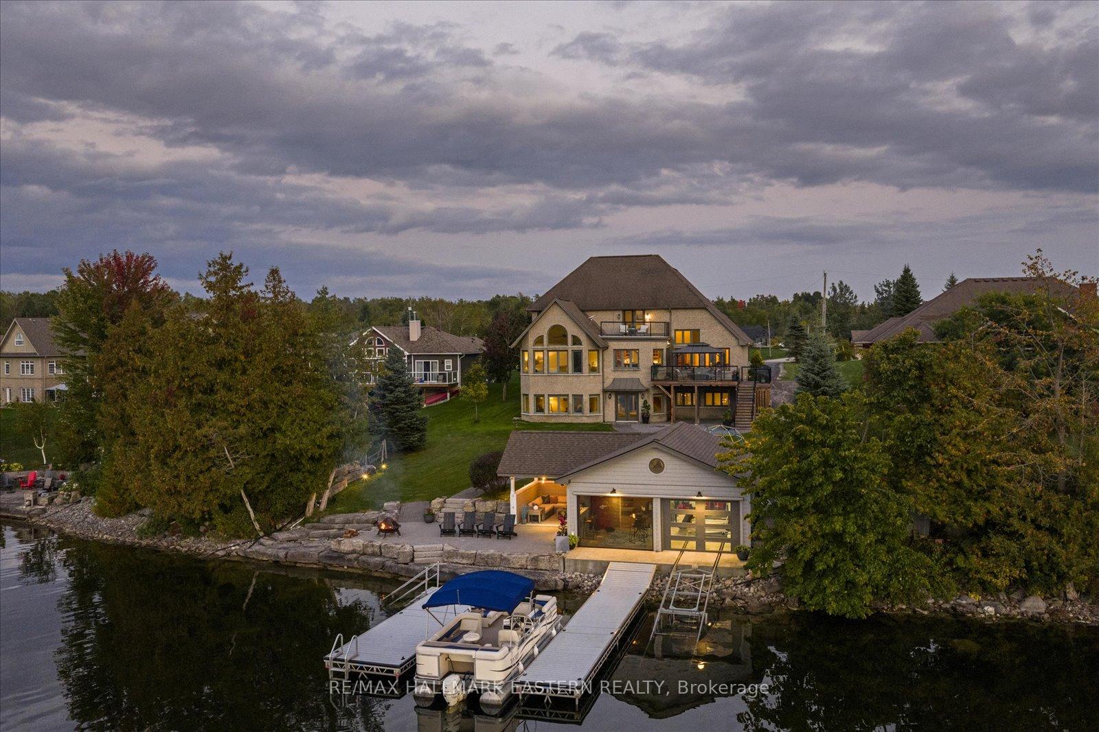 2112 Truman Drive, Selwyn, ON K0L 2H0