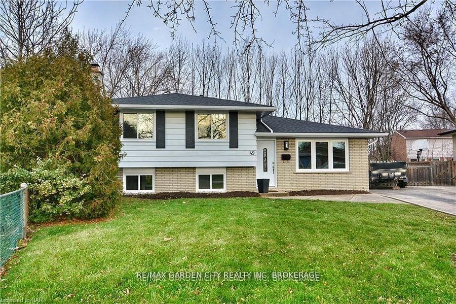 49 Bendingroad Crescent MAIN, St. Catharines, ON L2N 5R4
