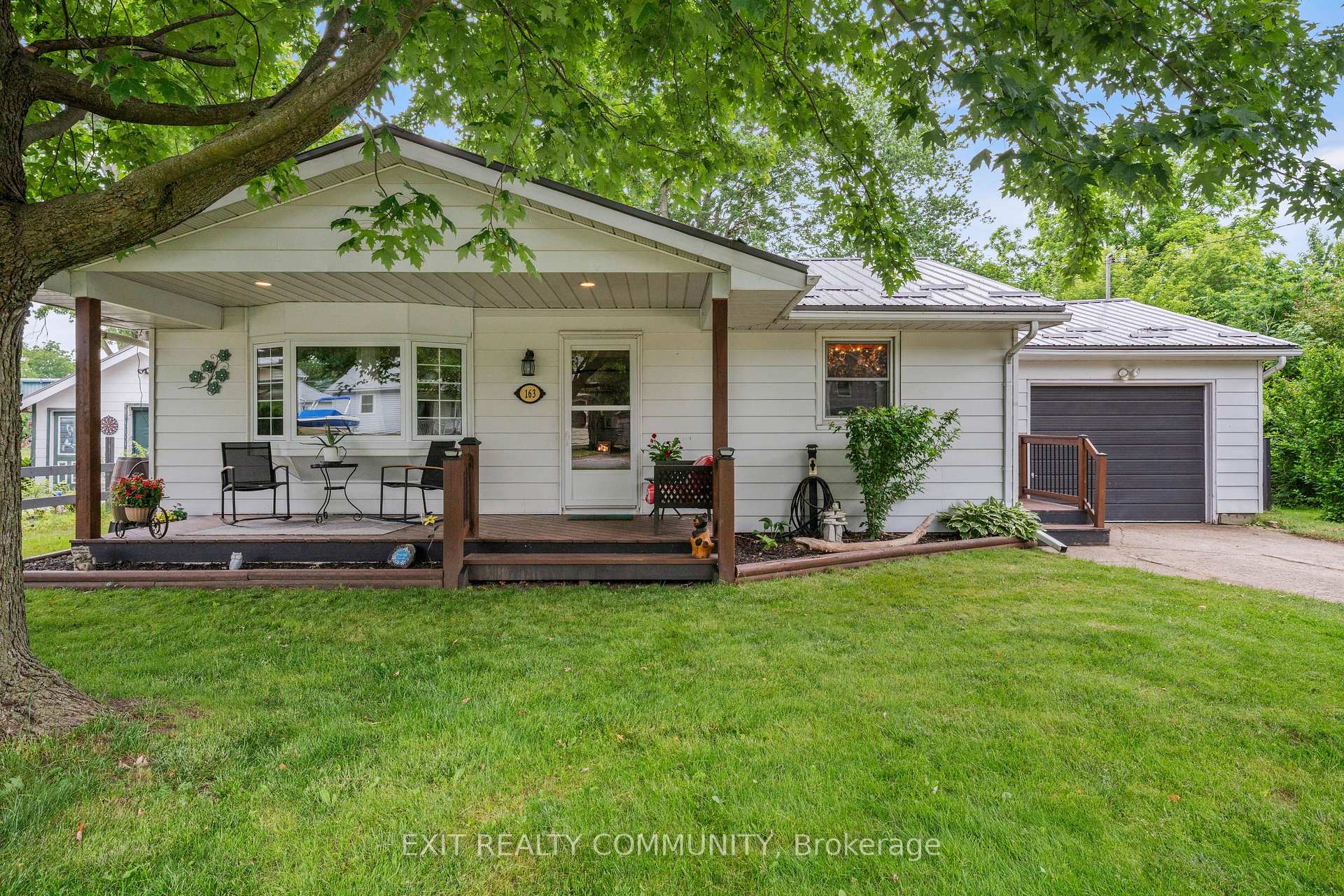 163 Elm Street E, Chatham-Kent, ON N0P 1C0