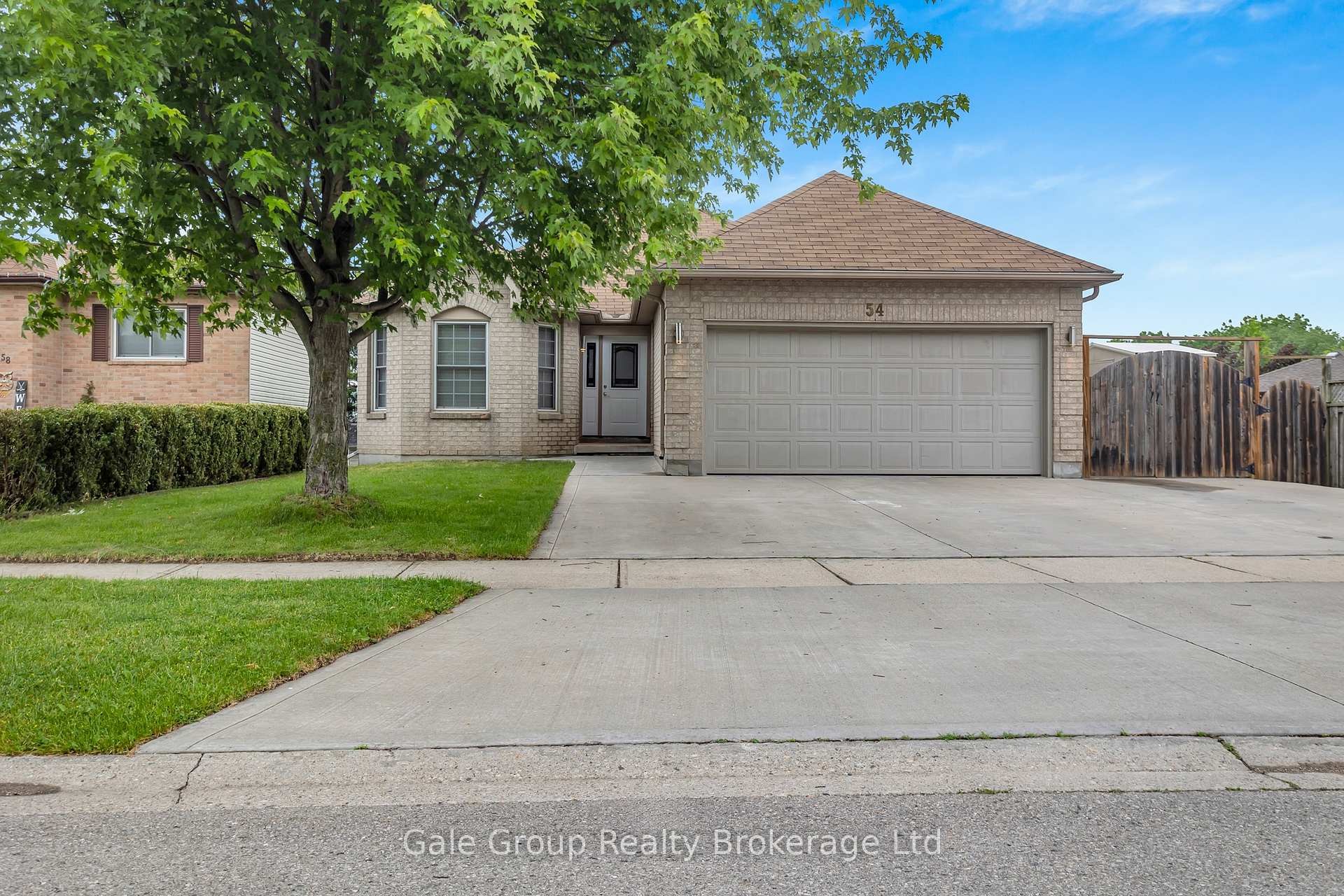 54 PEBBLE BEACH Court, Woodstock, ON N4S 8X2