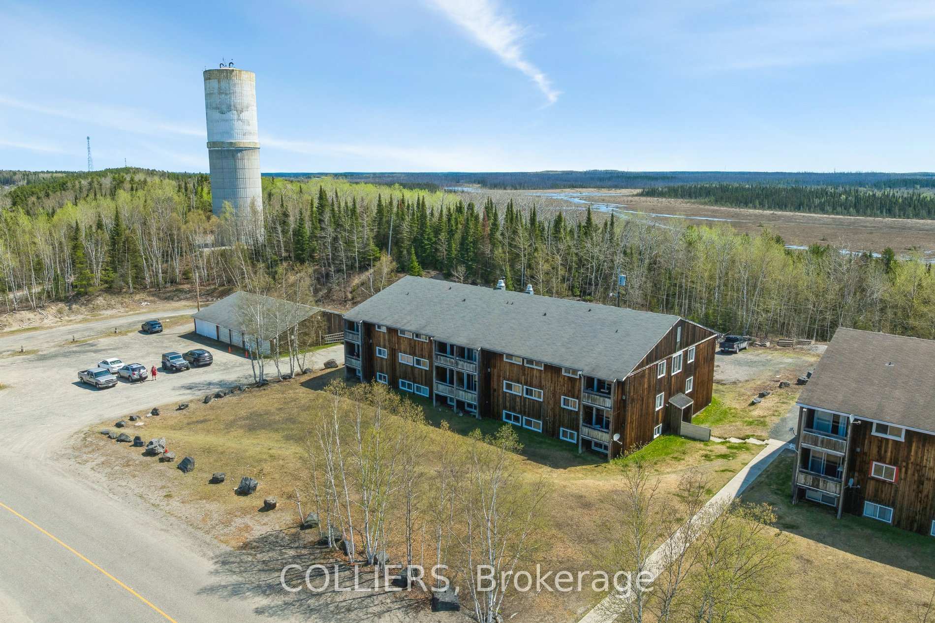 44 Koval Street S, Pickle Lake, ON P0V 3A0