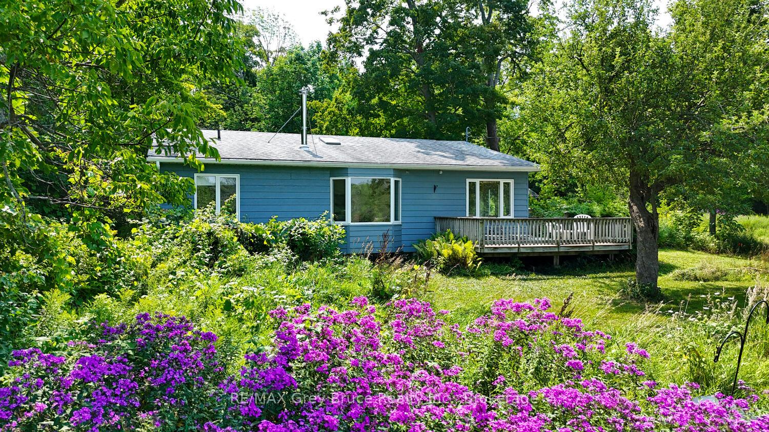 65 Lawrence Road, South Bruce Peninsula, ON N0H 2T0
