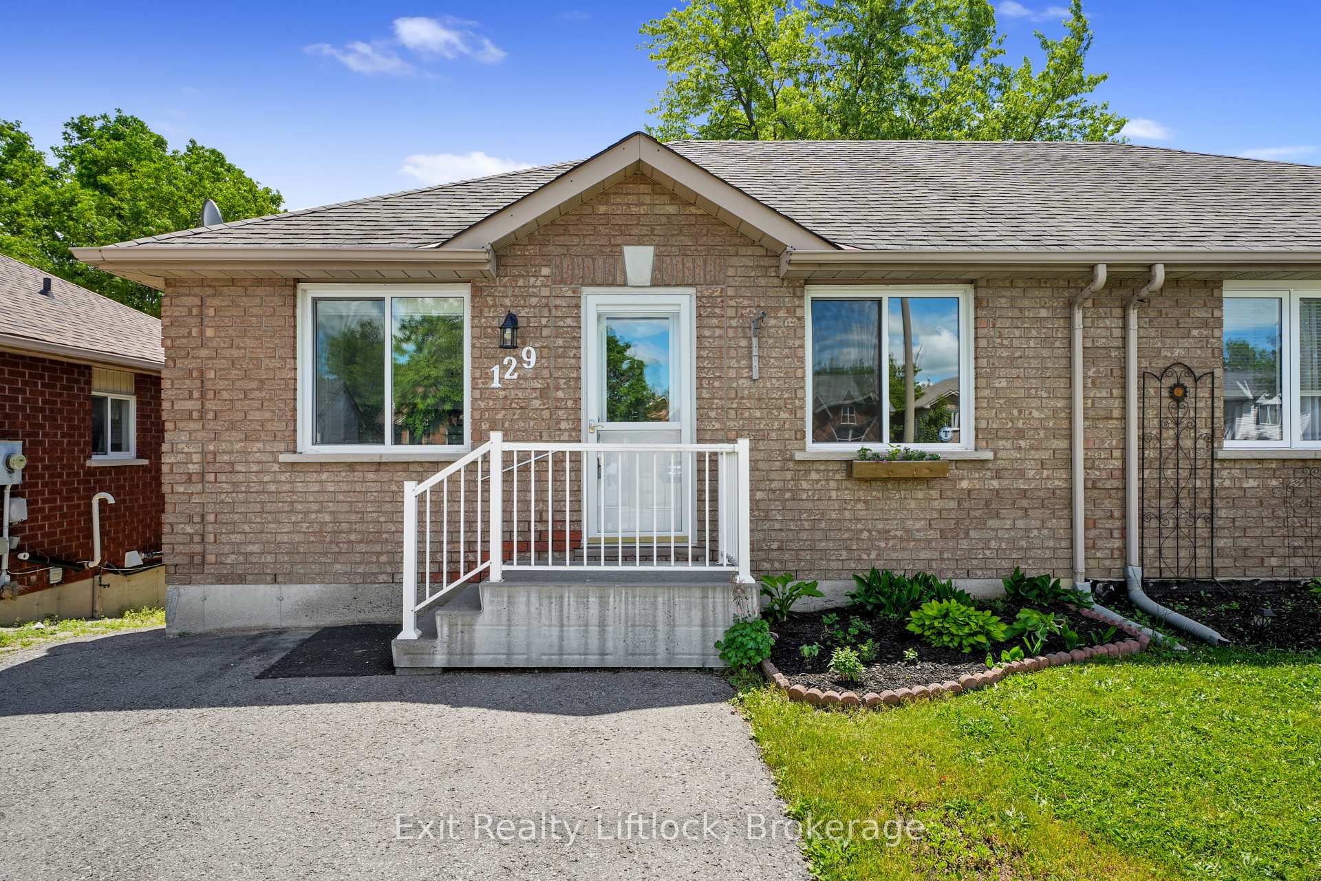 129 Towerhill Road, Peterborough, ON K9H 7M7
