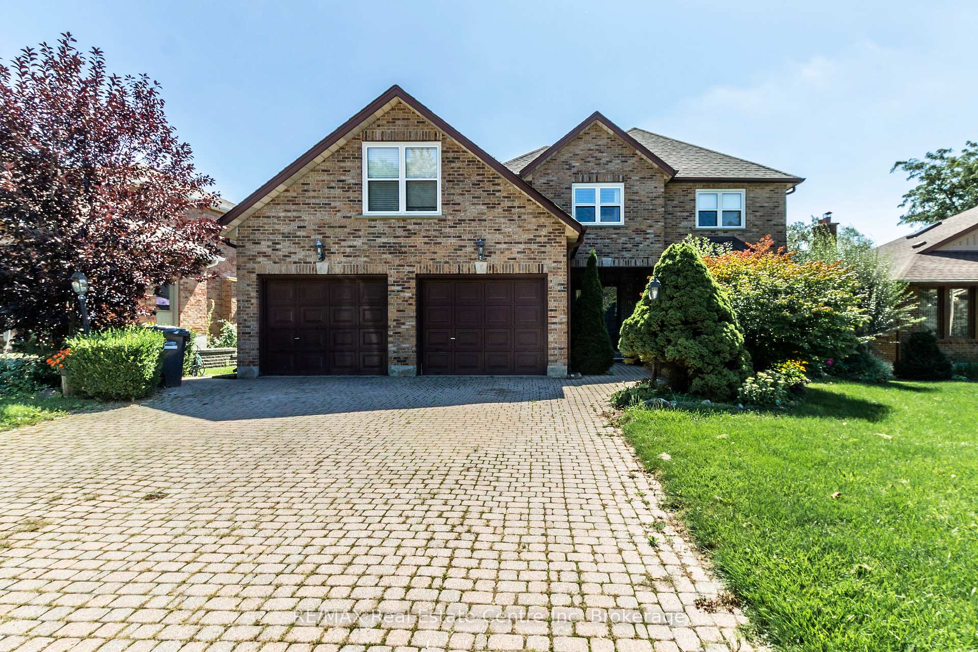 79 Woodland Glen Drive, Guelph, ON N1G 3S3