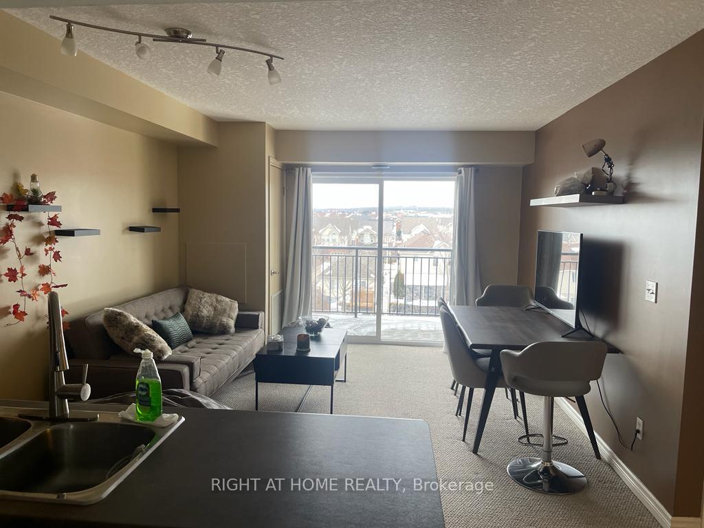 41 Goodwin Drive 404, Guelph, ON N1L 0E7