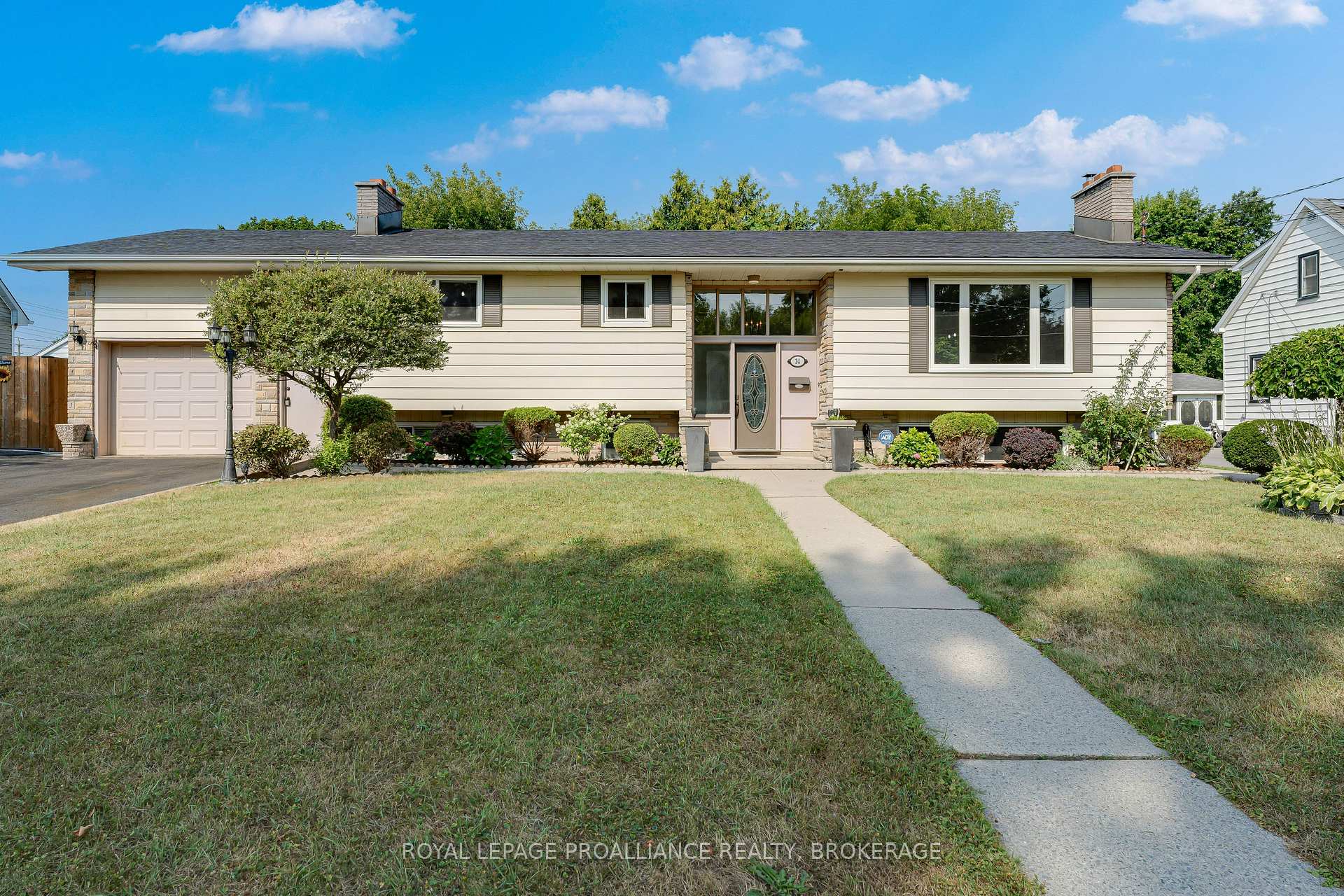 14 Baker Street, Kingston, ON K7K 4Z3