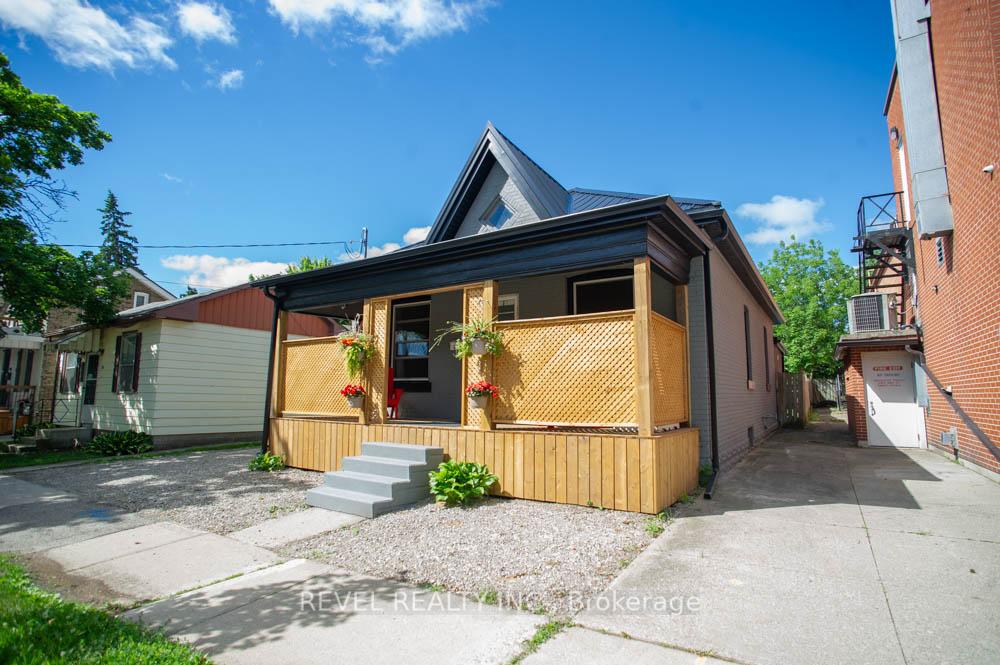 150 Pearl Street, Brantford, ON N3T 3P4