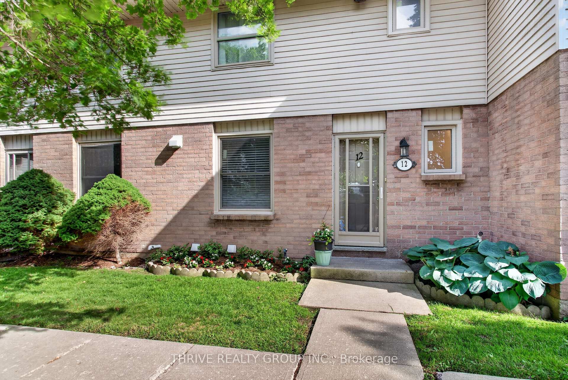 1855 Aldersbrook Street 12, London North, ON N6G 4R7