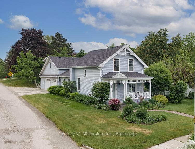 1145 Queen Street, Kincardine, ON N2Z 1G5