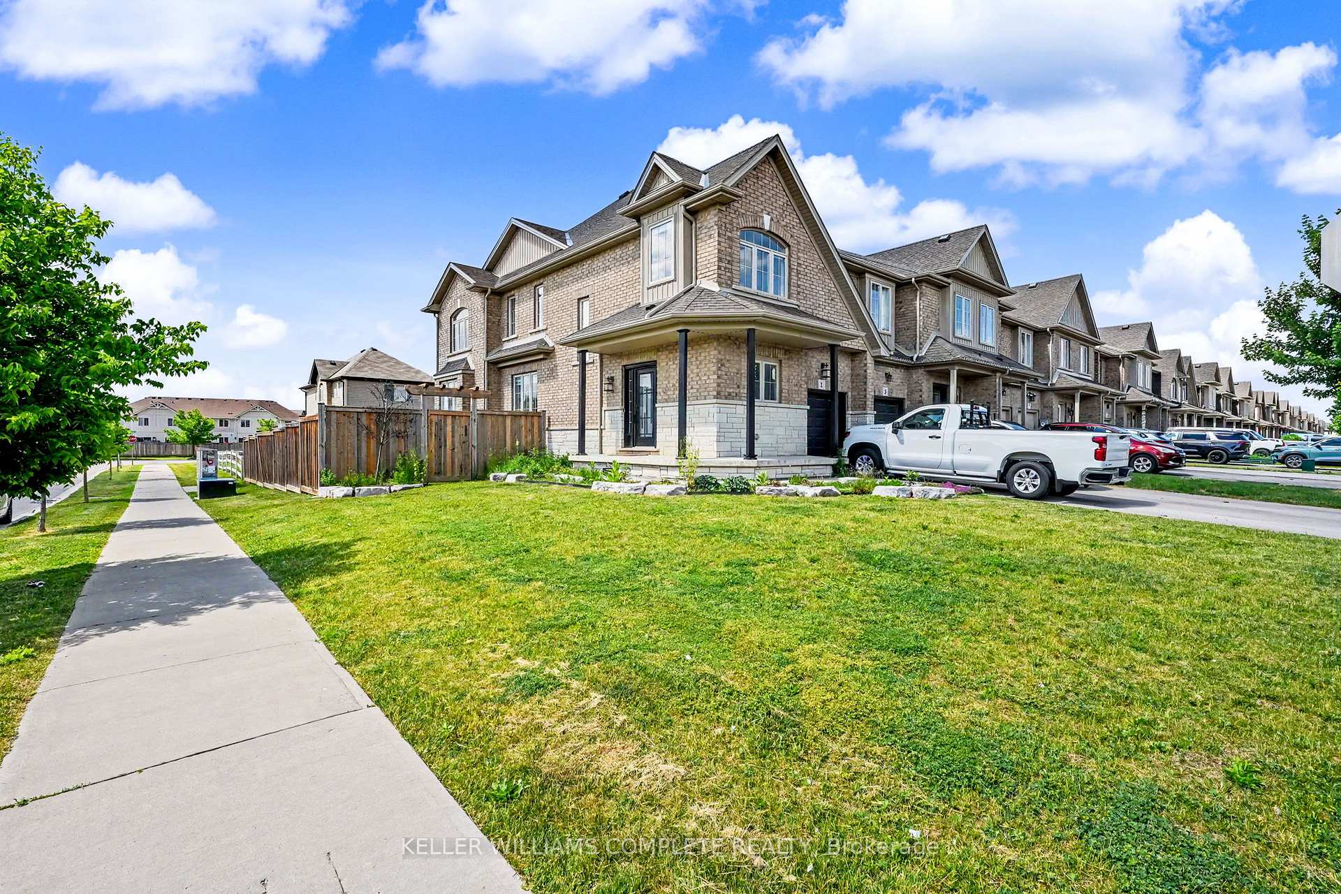 1 Fairgrounds Drive, Hamilton, ON L0R 1C0