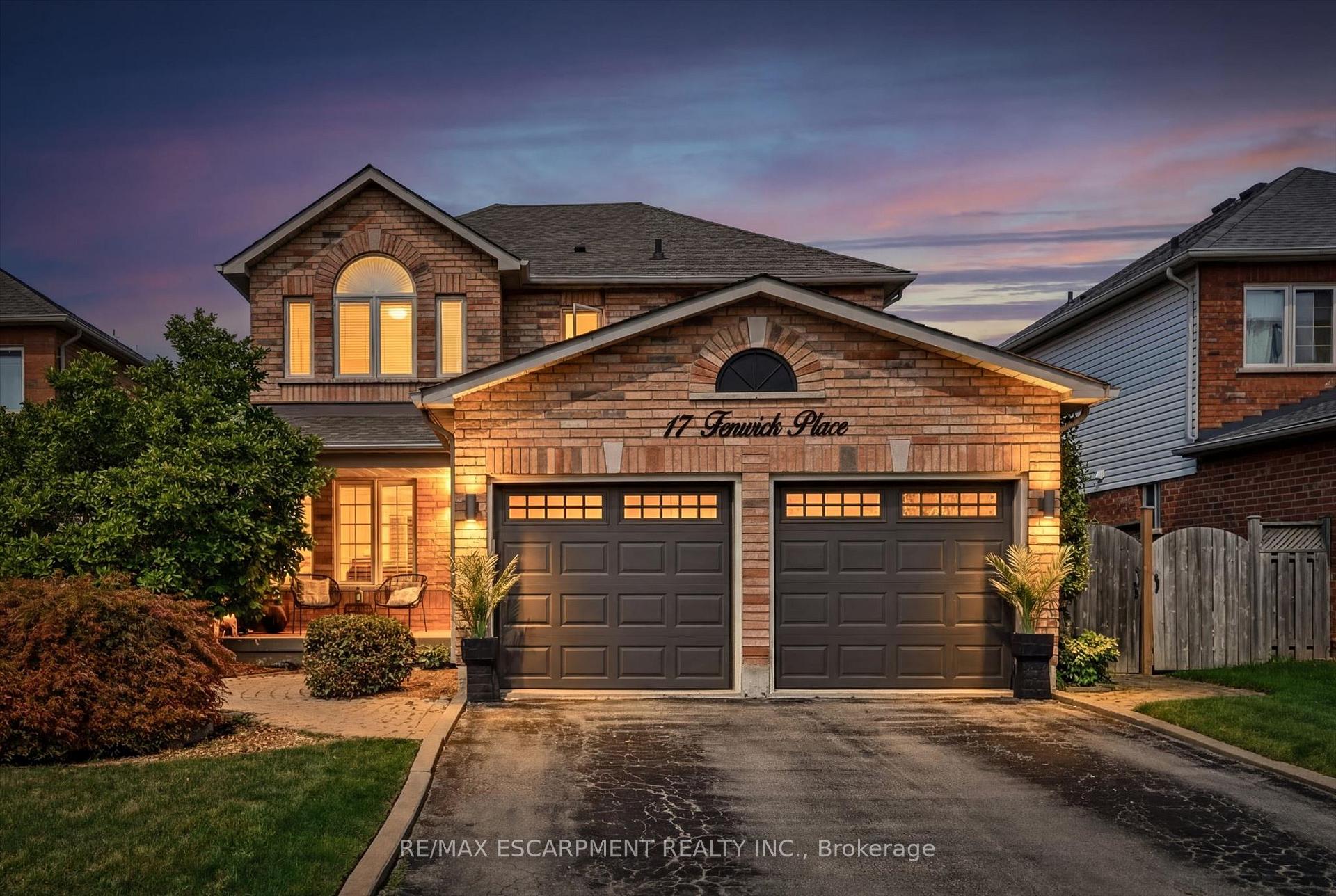 17 Fenwick Place, Hamilton, ON L0R 2H5