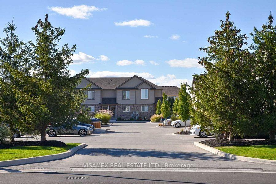 7768 Ascot Circle 11, Niagara Falls, ON L2H 3P9