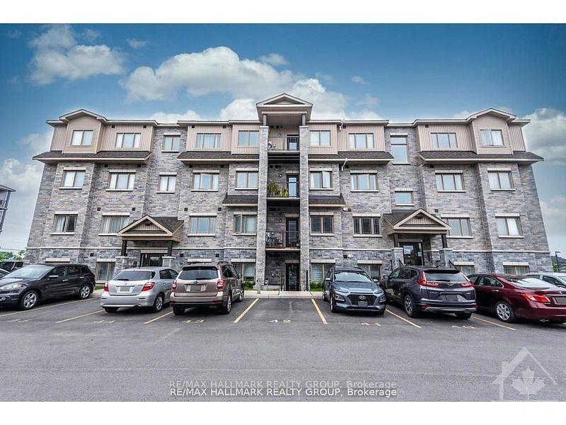340 Tribeca Private 10, Barrhaven, ON K2J 6B4