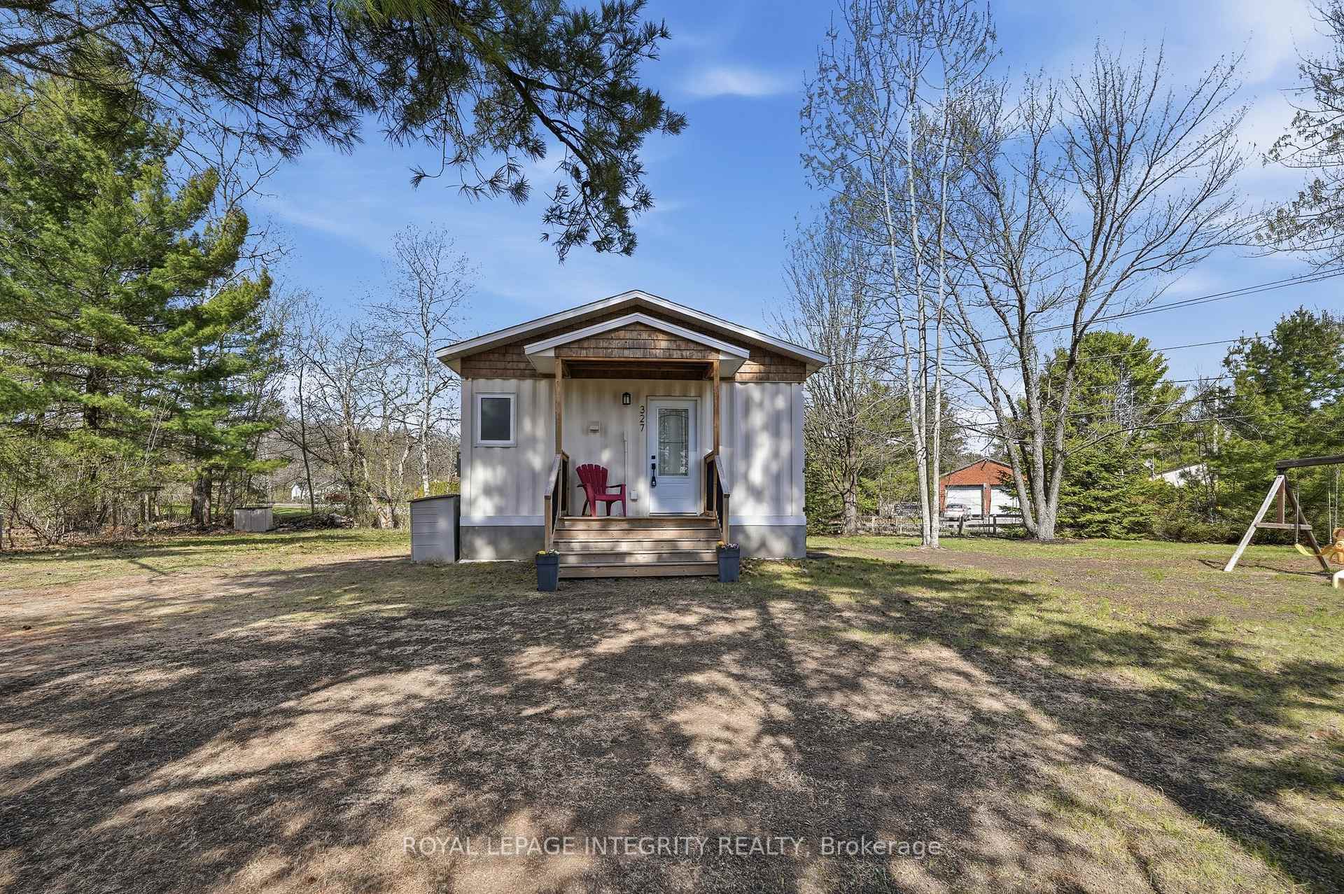 327 Bayview Drive, Constance Bay - Dunrobin - Kilmaurs - Woodlawn, ON K0A 3M0