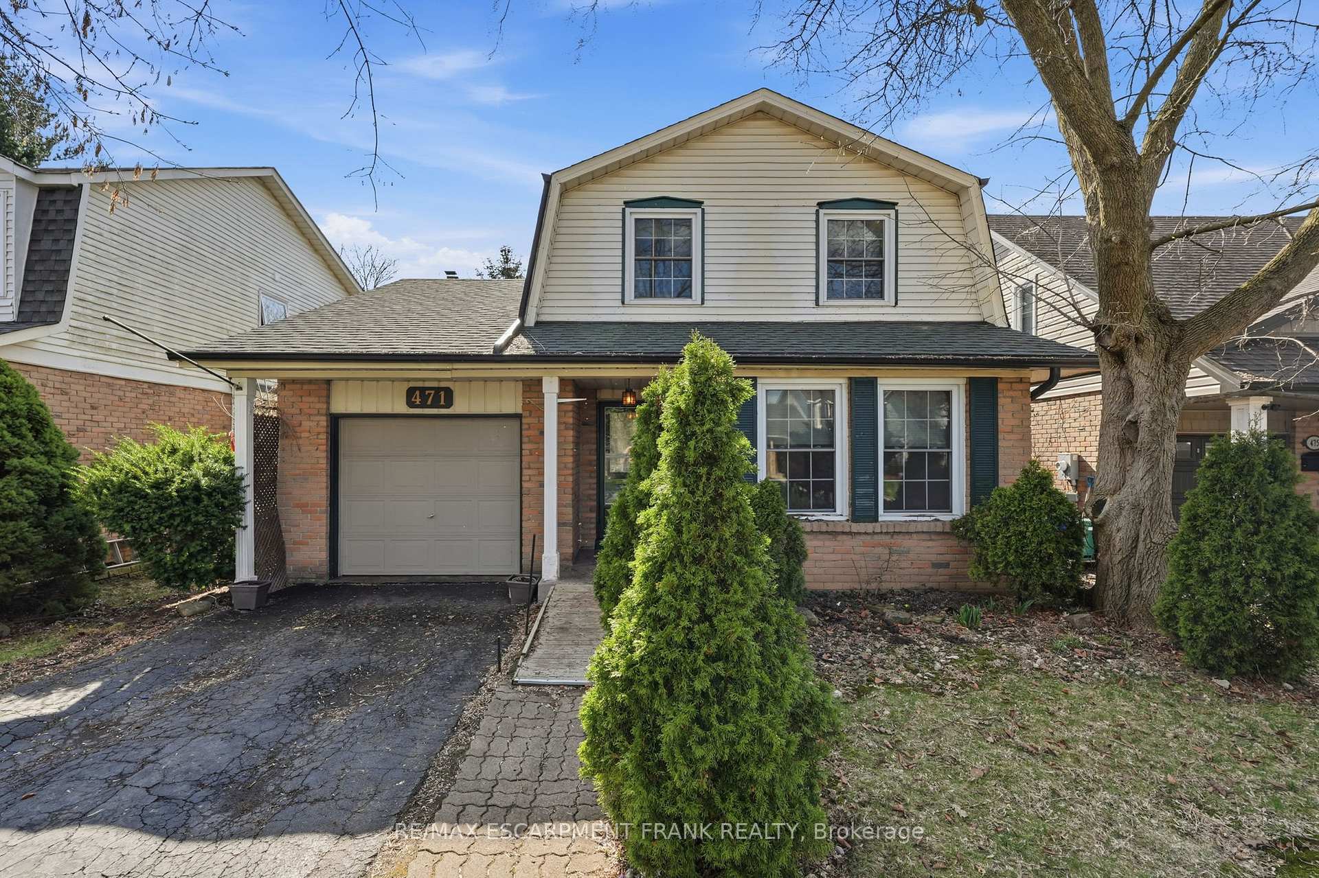 471 KNIGHTSBRIDGE Crescent, Hamilton, ON L9G 3S4