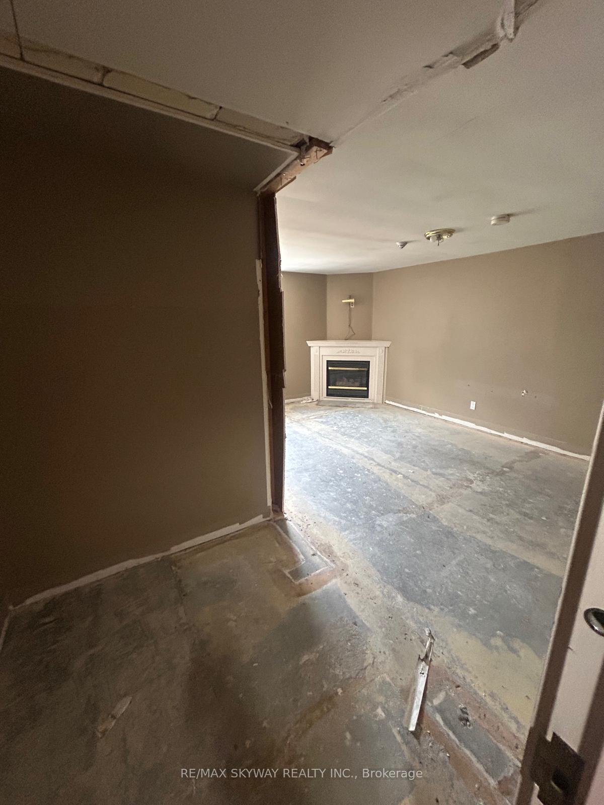 1331 Mountain Road, Thunder Bay, ON P7J 1C3