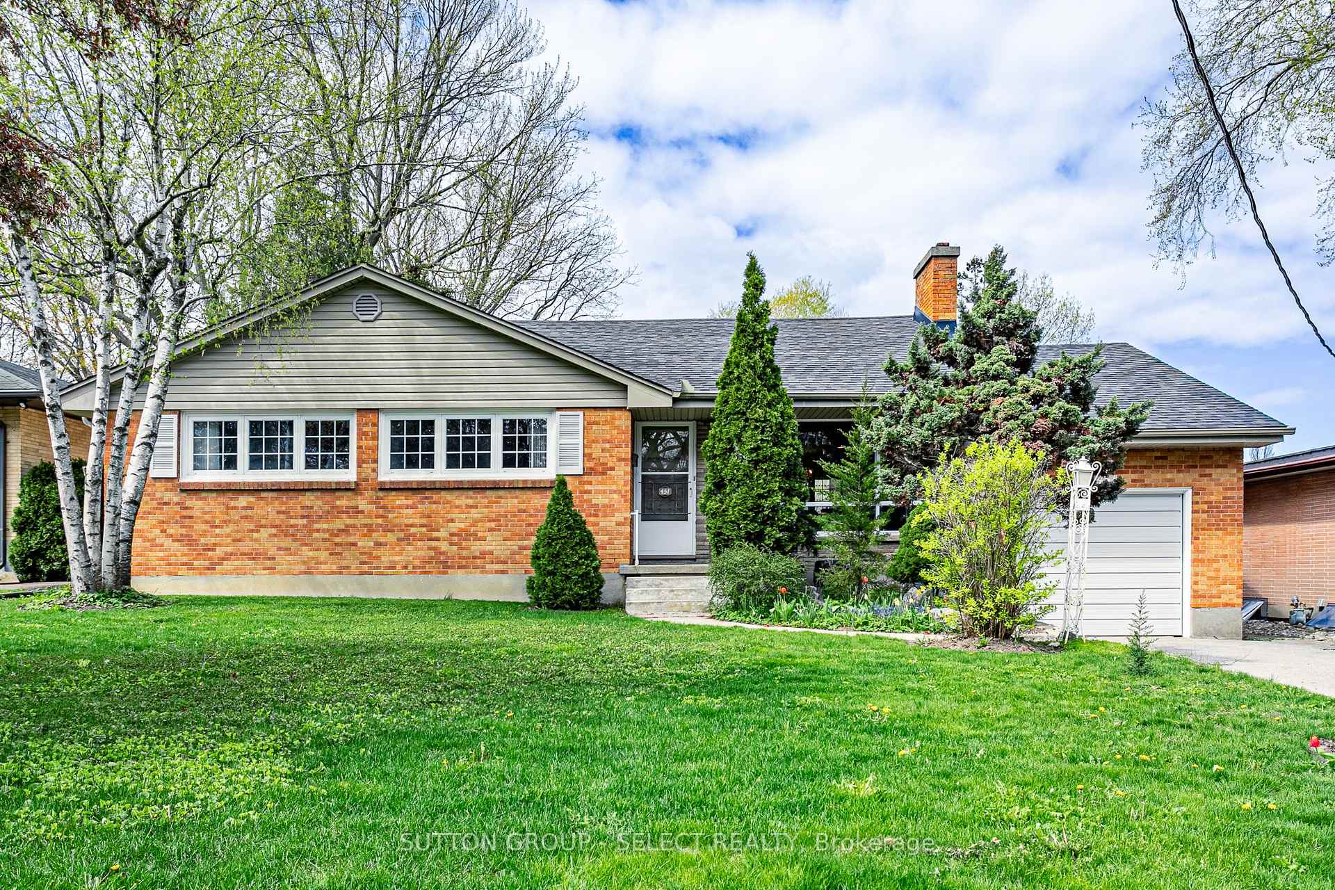 451 Ridout Street S, London South, ON N6C 4A3