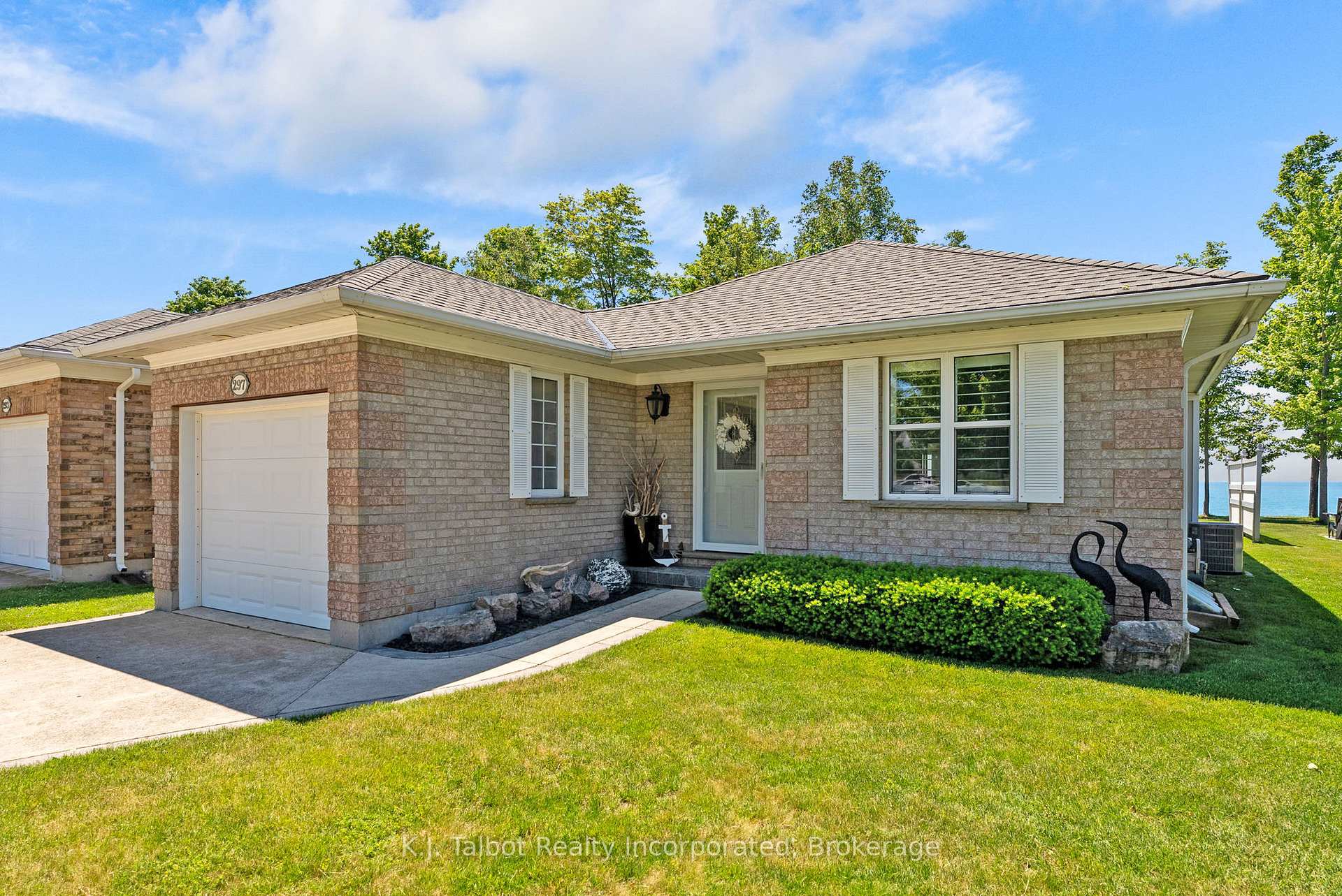 297 Bethune Crescent, Goderich, ON N7A 4M6