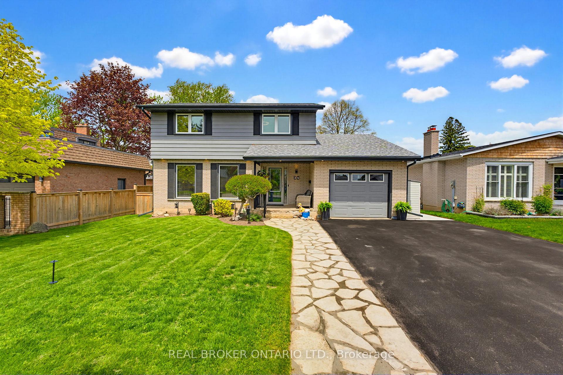24 Magnolia Street, Brantford, ON N3R 1P8
