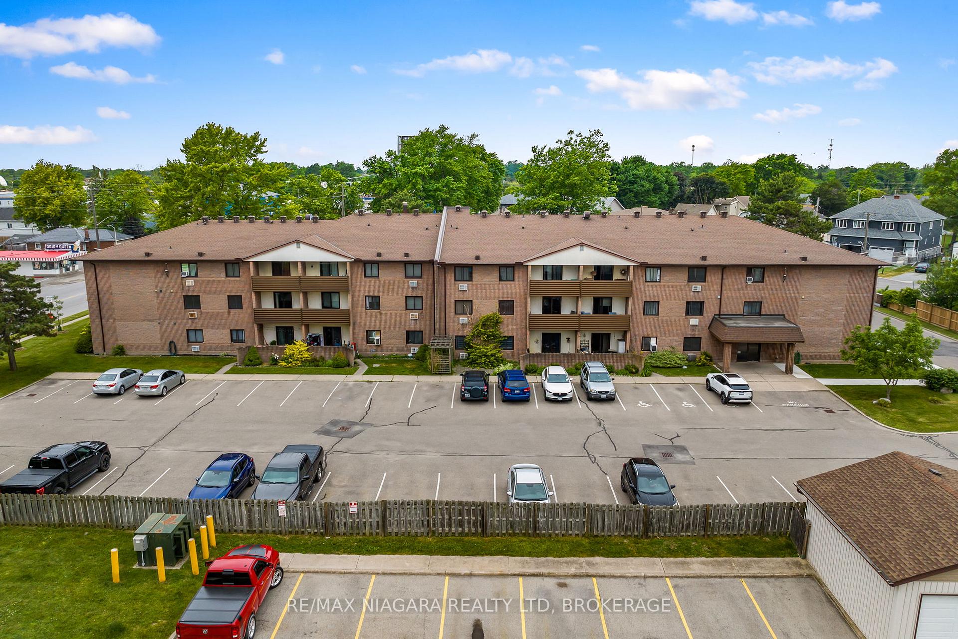 72 Main Street, Port Colborne, ON L3K 5Z8