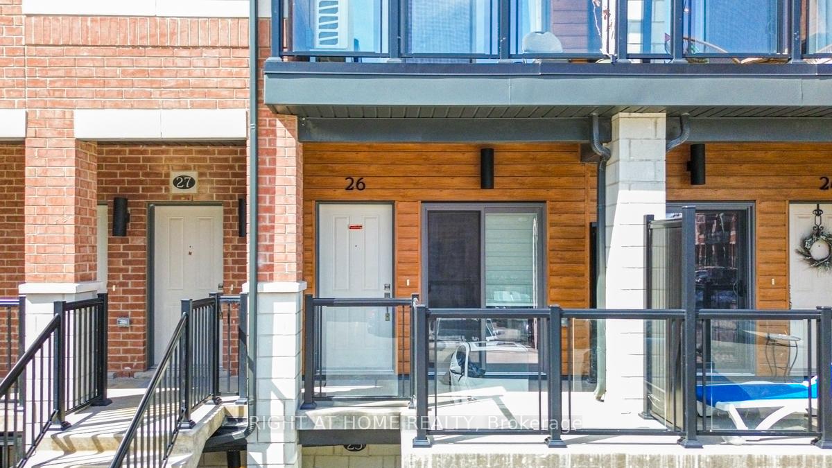 25 ISHERWOOD  Avenue B/26, Cambridge, ON N1R 0E2