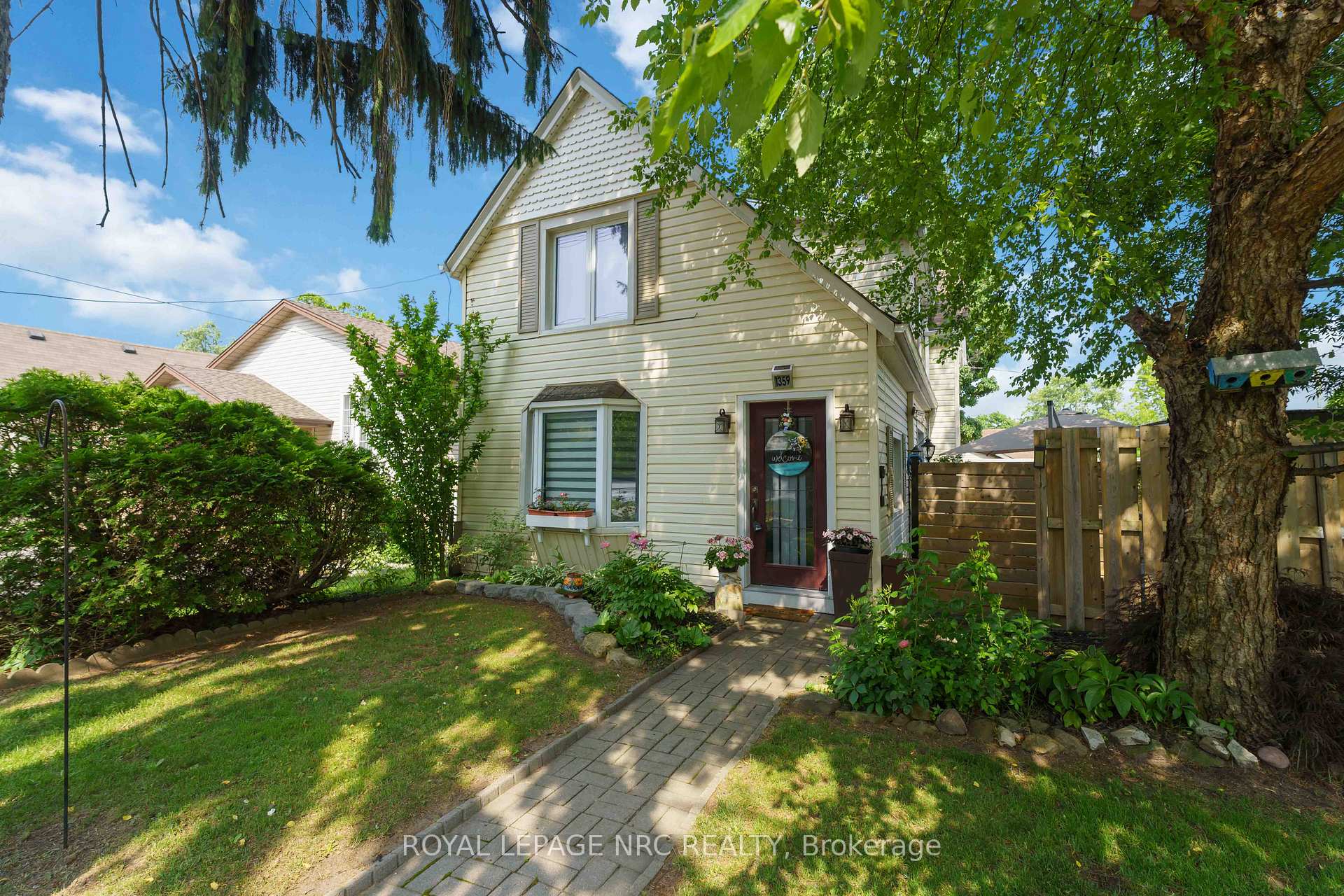 1359 Pelham Street S, Pelham, ON L0S 1E0