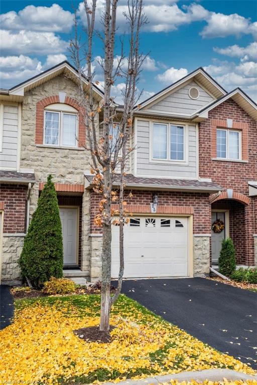 25 Liddycoat Lane, Hamilton, ON L9G 0A7