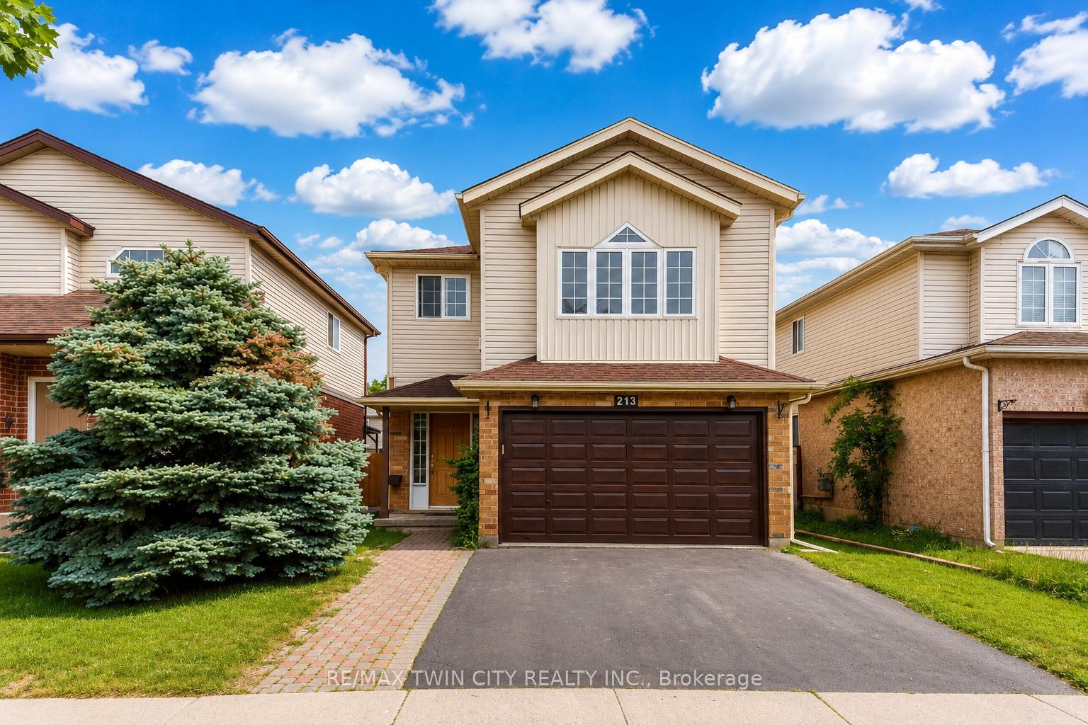 213 Grey Fox Drive, Kitchener, ON N2E 3N7