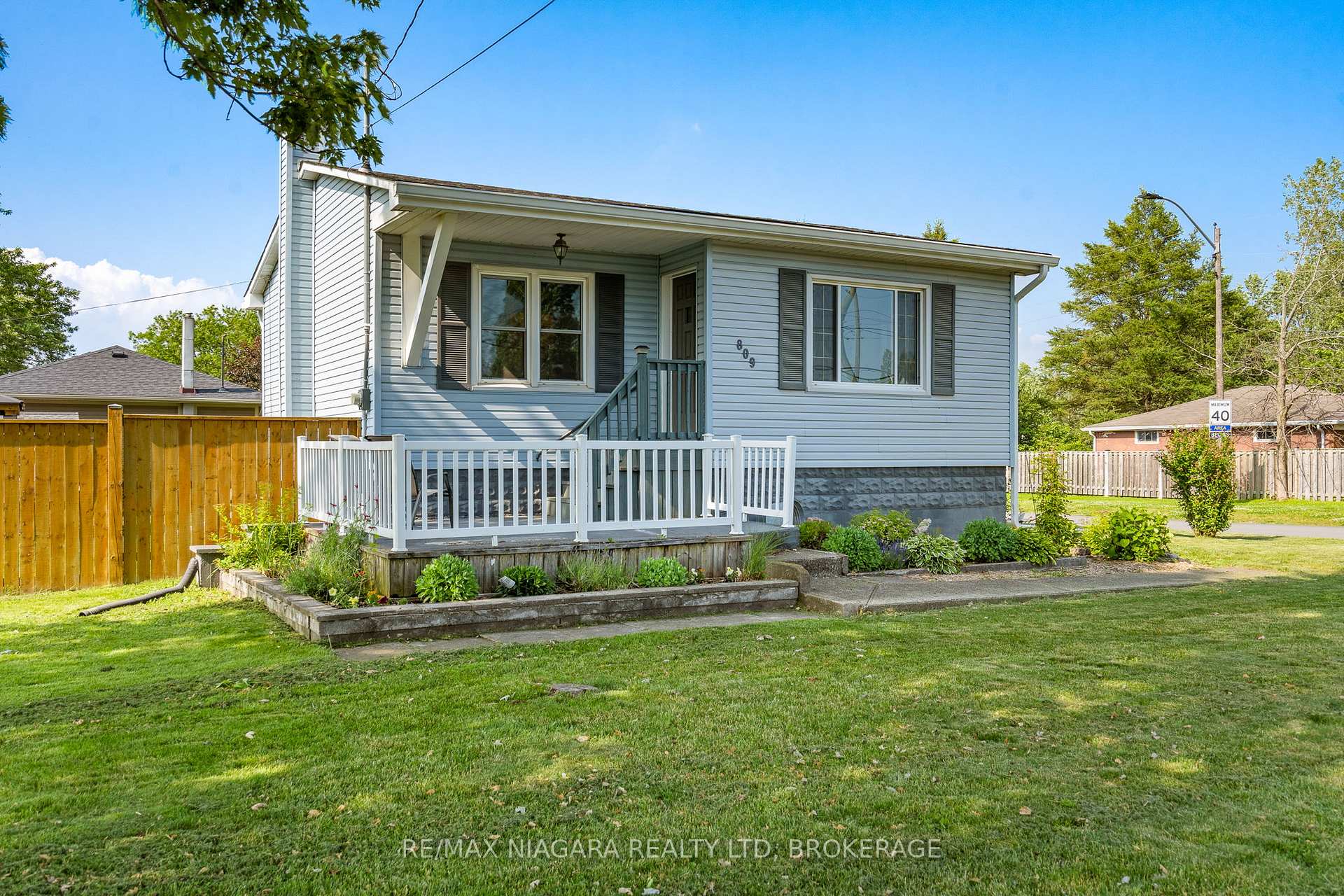 809 Broadway Avenue, Welland, ON L3C 5M9