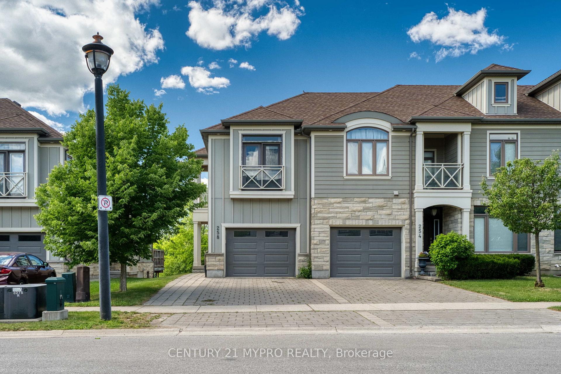 258 Callaway Road, London North, ON N6G 0M3