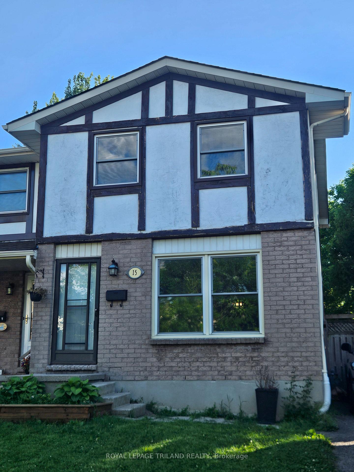 15 Chiddington Gate, London South, ON N6C 5K9