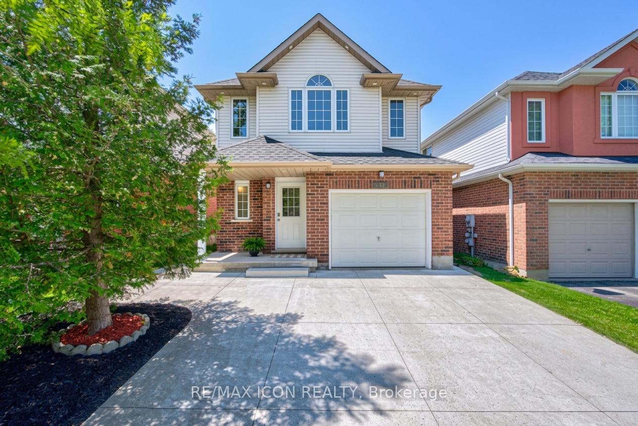 223 Buttercup Court, Waterloo, ON N2V 2W8