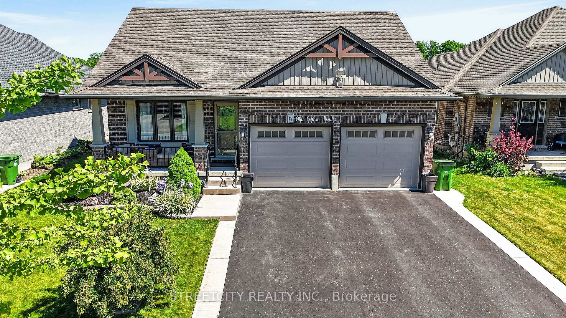 17 Old Course Road W, St. Thomas, ON N5R 0C8