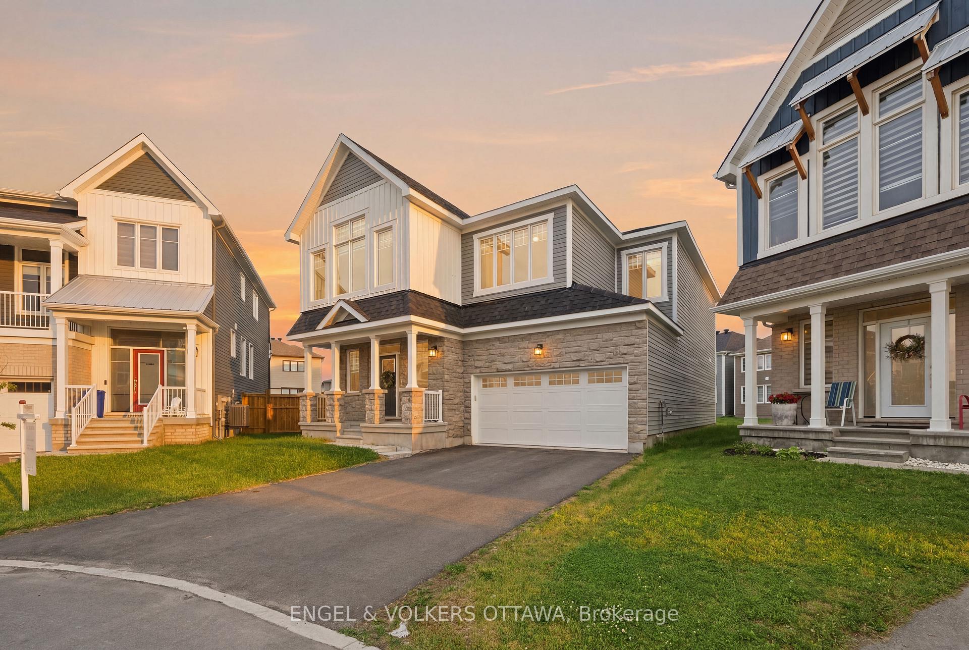 17 Pacing Walk, Stittsville - Munster - Richmond, ON K0A 2Z0