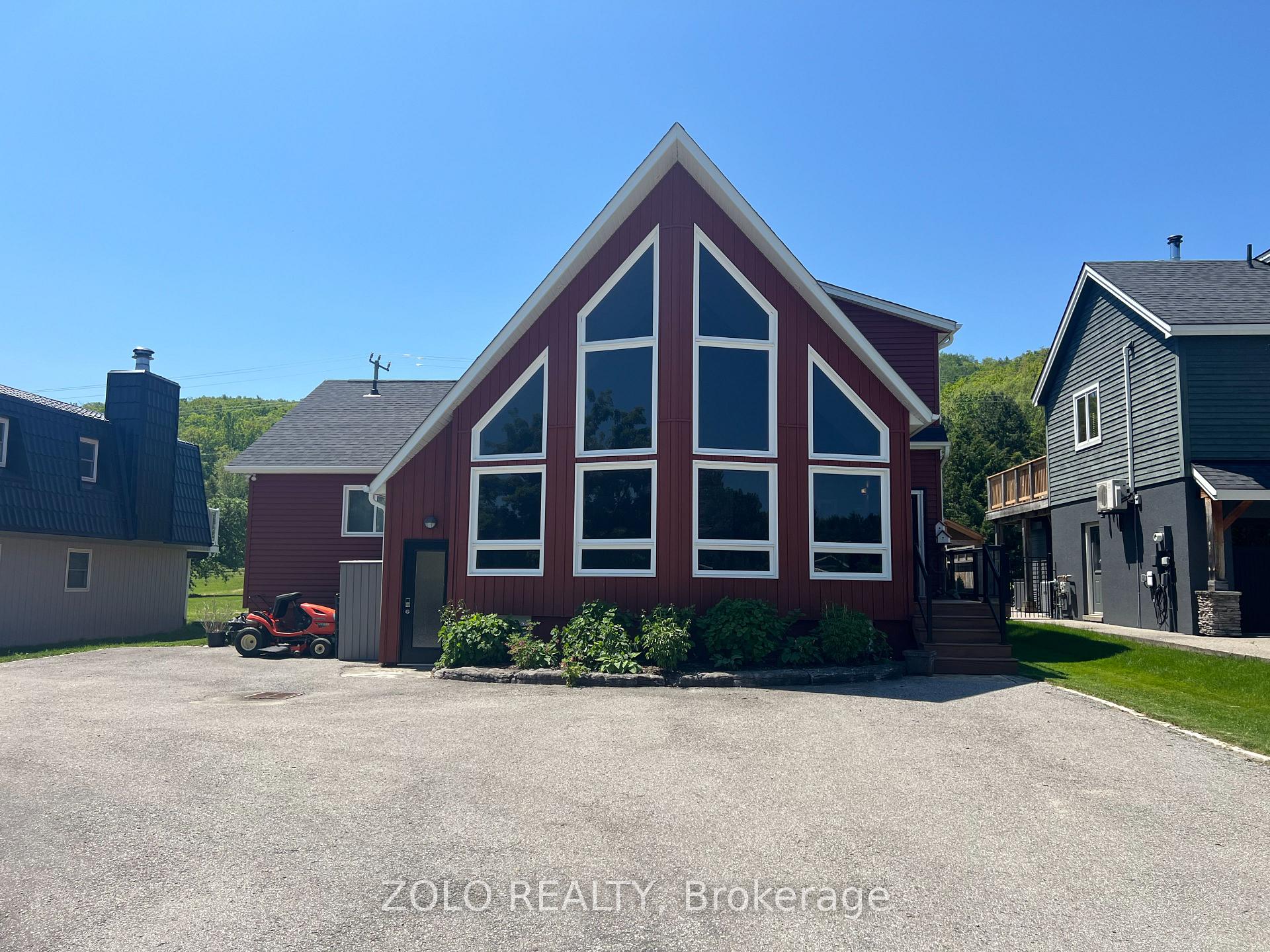 112 carmichael Crescent, Blue Mountains, ON L9Y 0R3