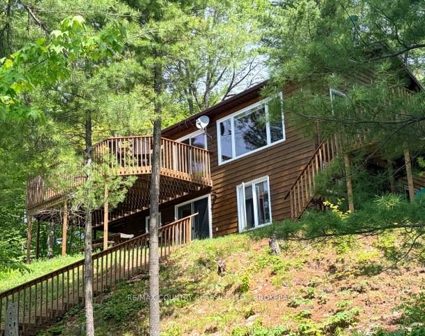 242B North Shore Road, Addington Highlands, ON K0H 1K0
