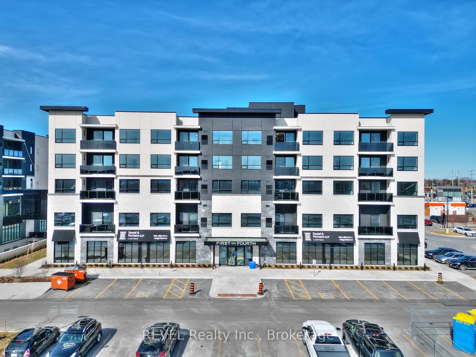 300B FOURTH Avenue 503, St. Catharines, ON L2S 0E6