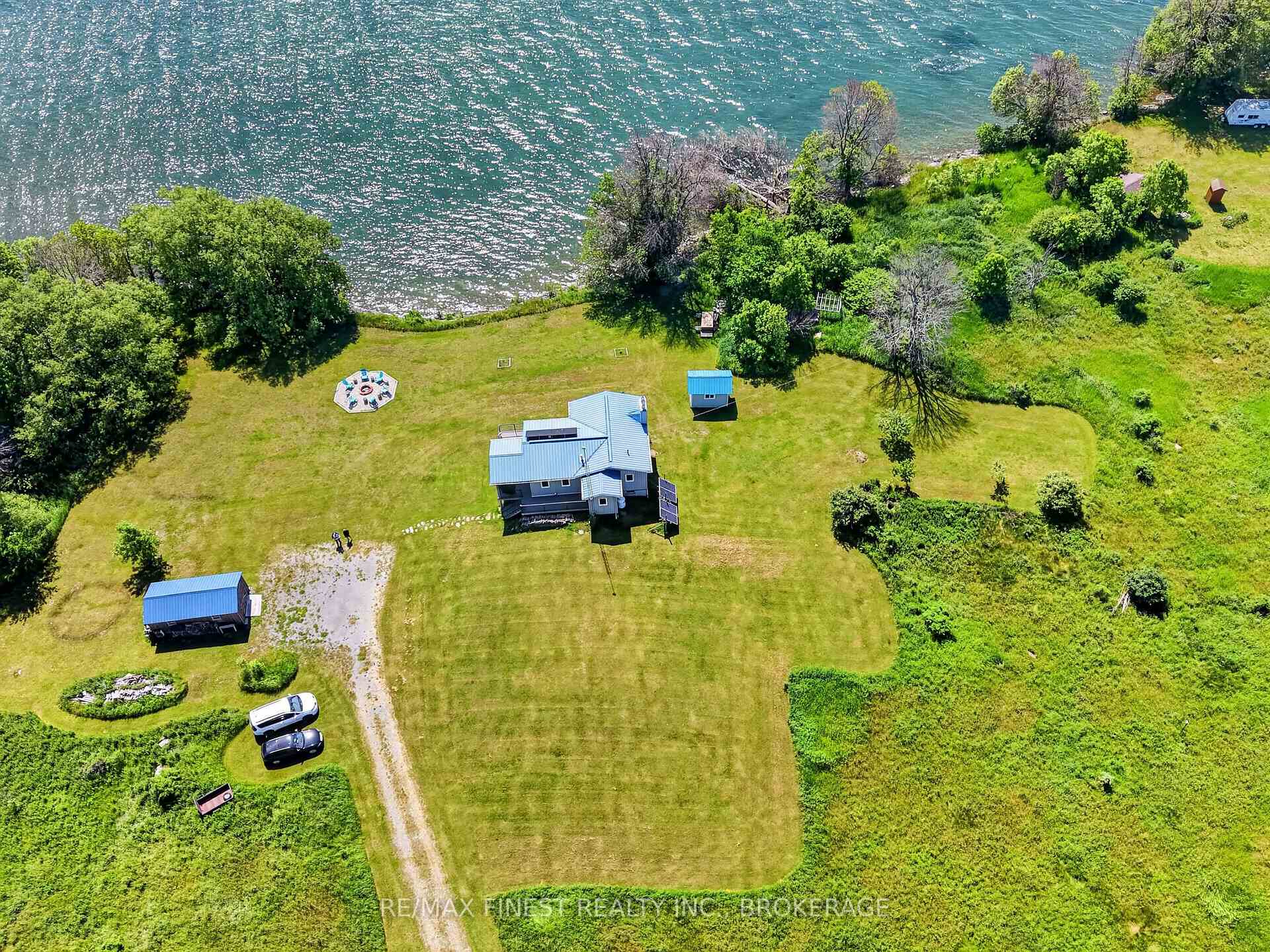 648 Third Line Road, Frontenac Islands, ON K0H 2Y0